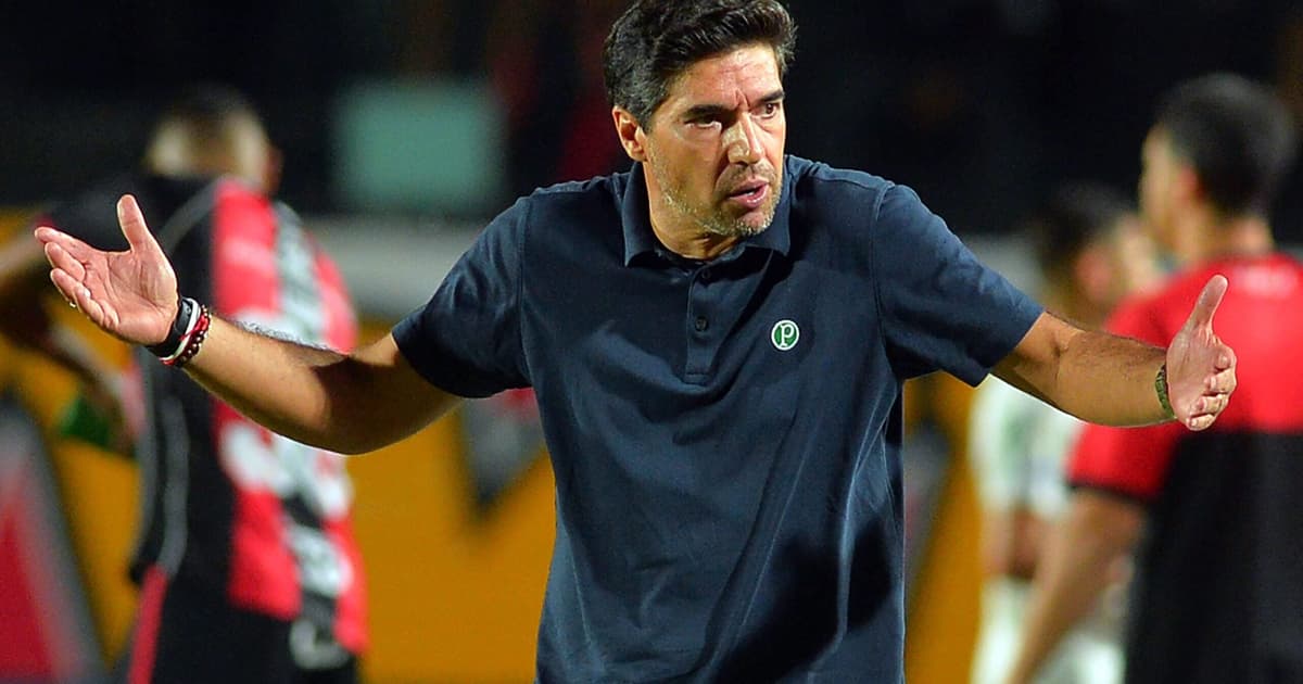 Felipe Melo critica Abel Ferreira por declaração sobre Vitor Roque: 'Não pode'