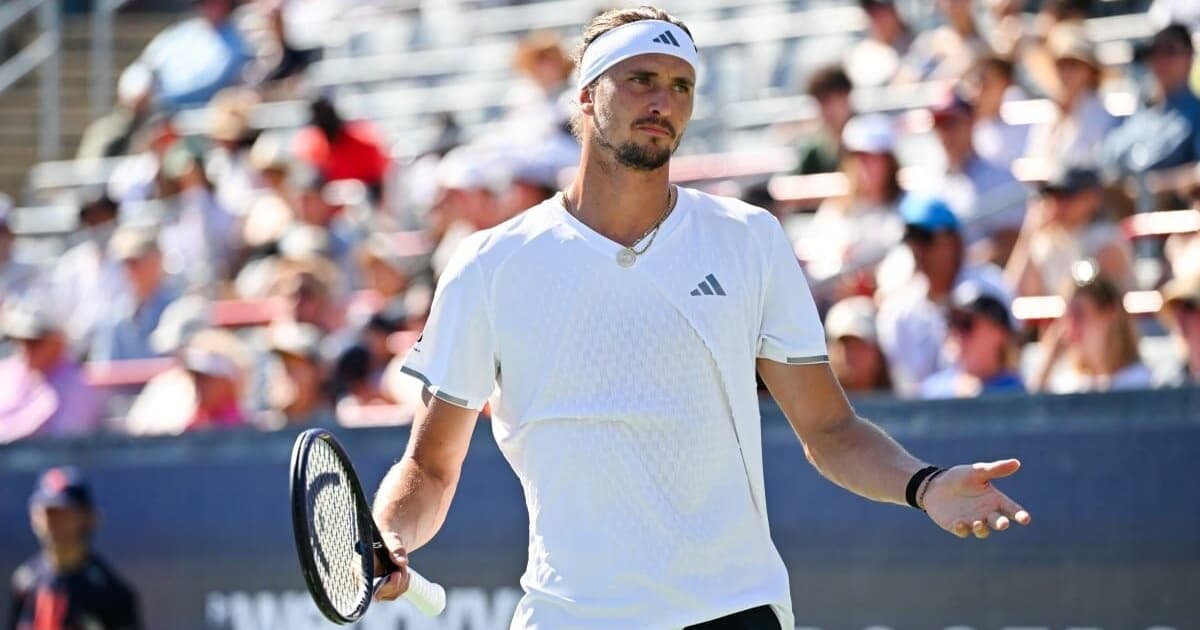 Favorito Alexander Zverev cai na estreia em Montreal