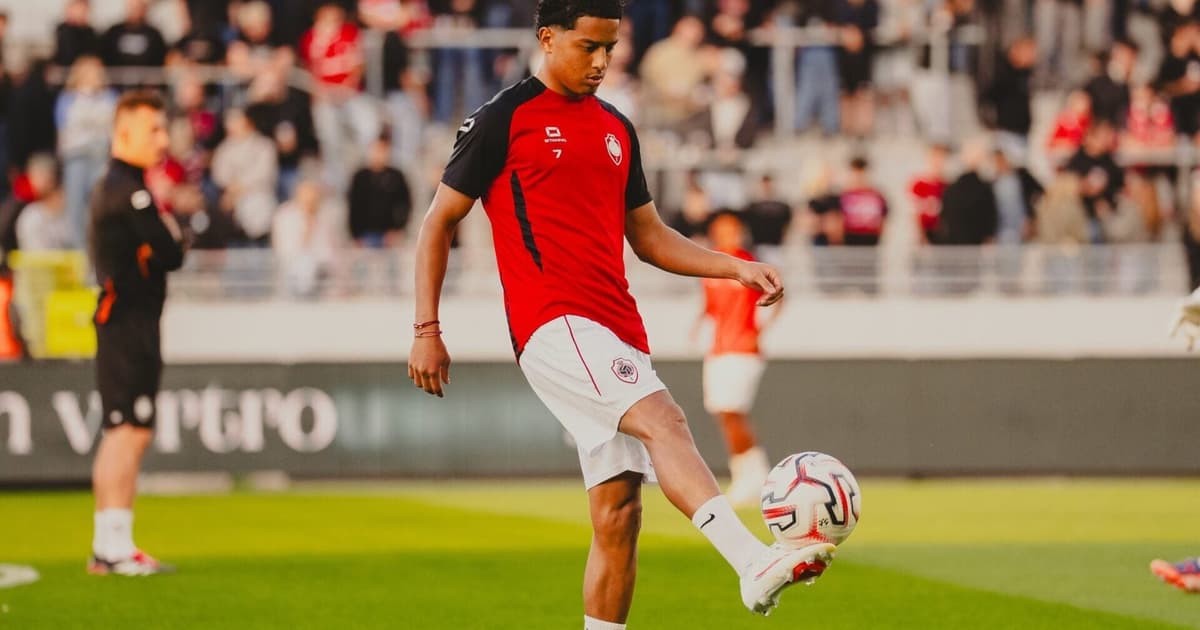 Anthony Valencia foi oferecido ao Vasco antes de acertar com o Flamengo
