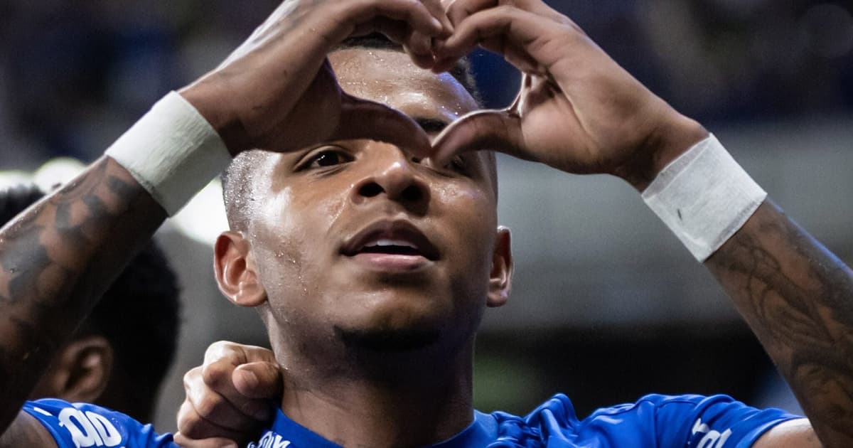 Arroyo fala sobre boa fase pelo Cruzeiro: 'Treinamos 100%'