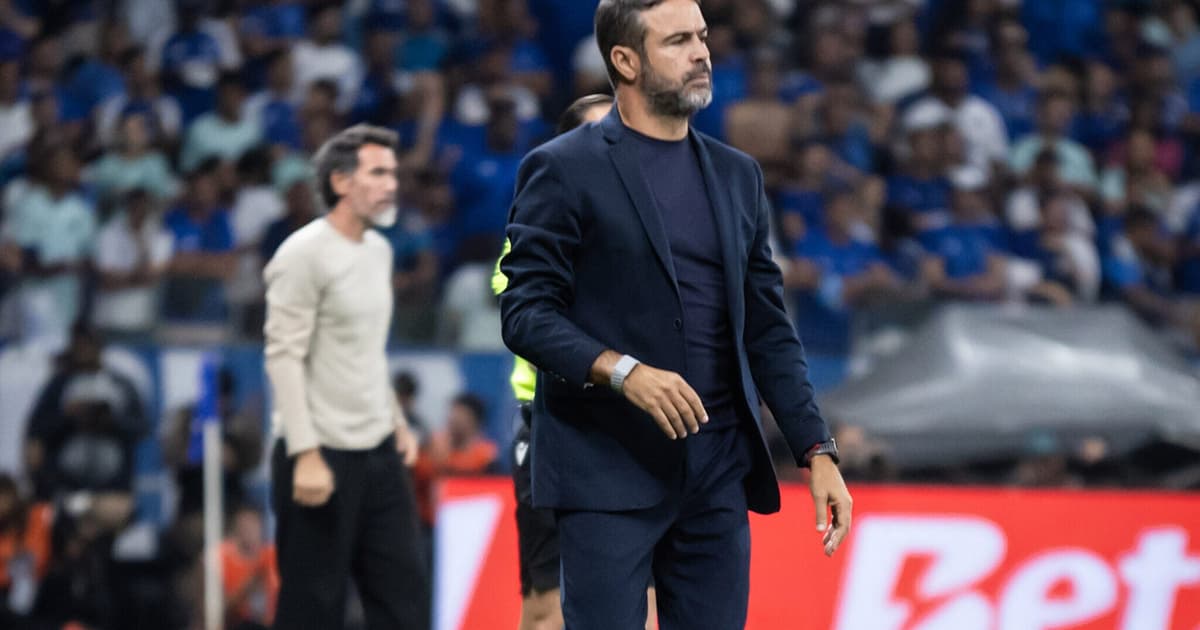 Artur Jorge avalia 'coincidência' em duelos do Cruzeiro contra Flamengo e Atlético-MG