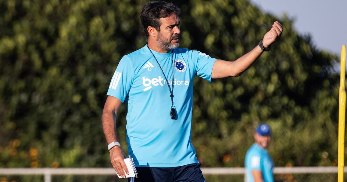 Cruzeiro tem três titulares pendurados em jogo contra o Vasco