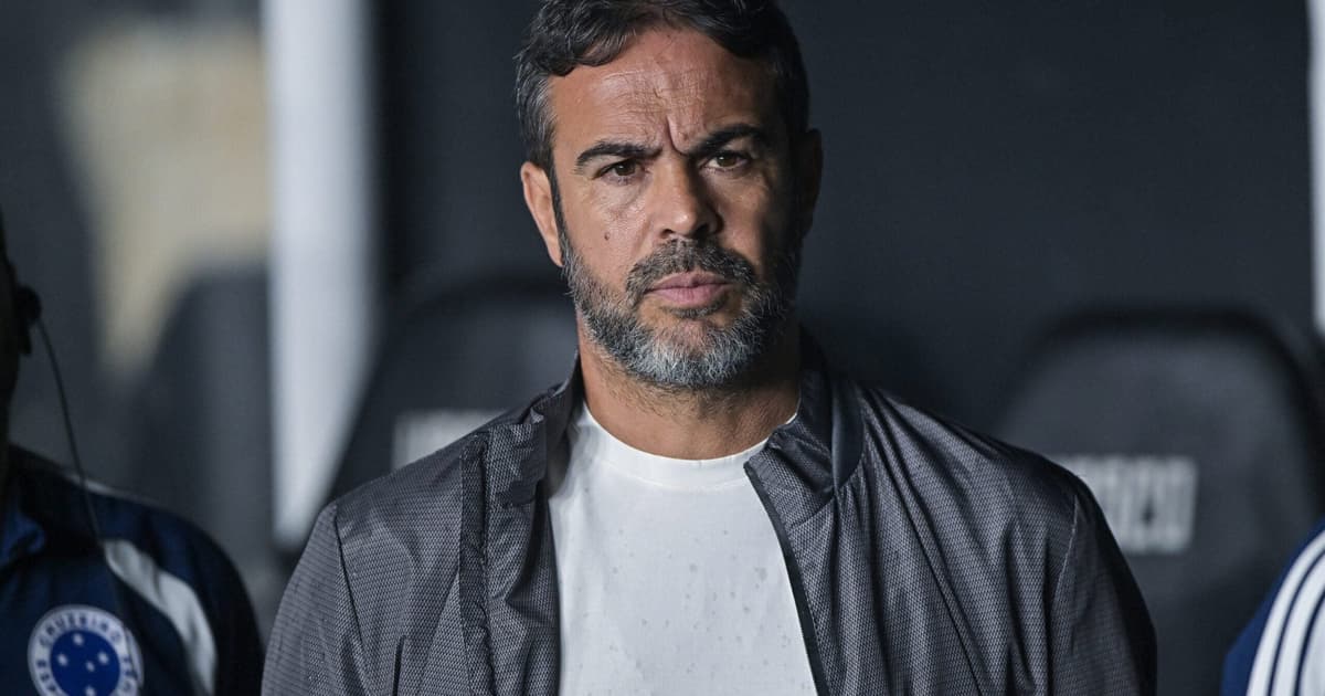 Artur Jorge diz que Cruzeiro reagiu mal a gol sofrido: 'Equipe se desestabilizou'
