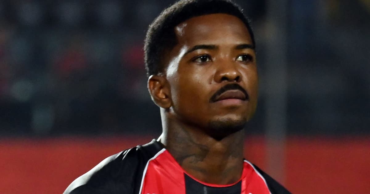 Atitude de Cacá em Vitória x Bahia revolta torcedores