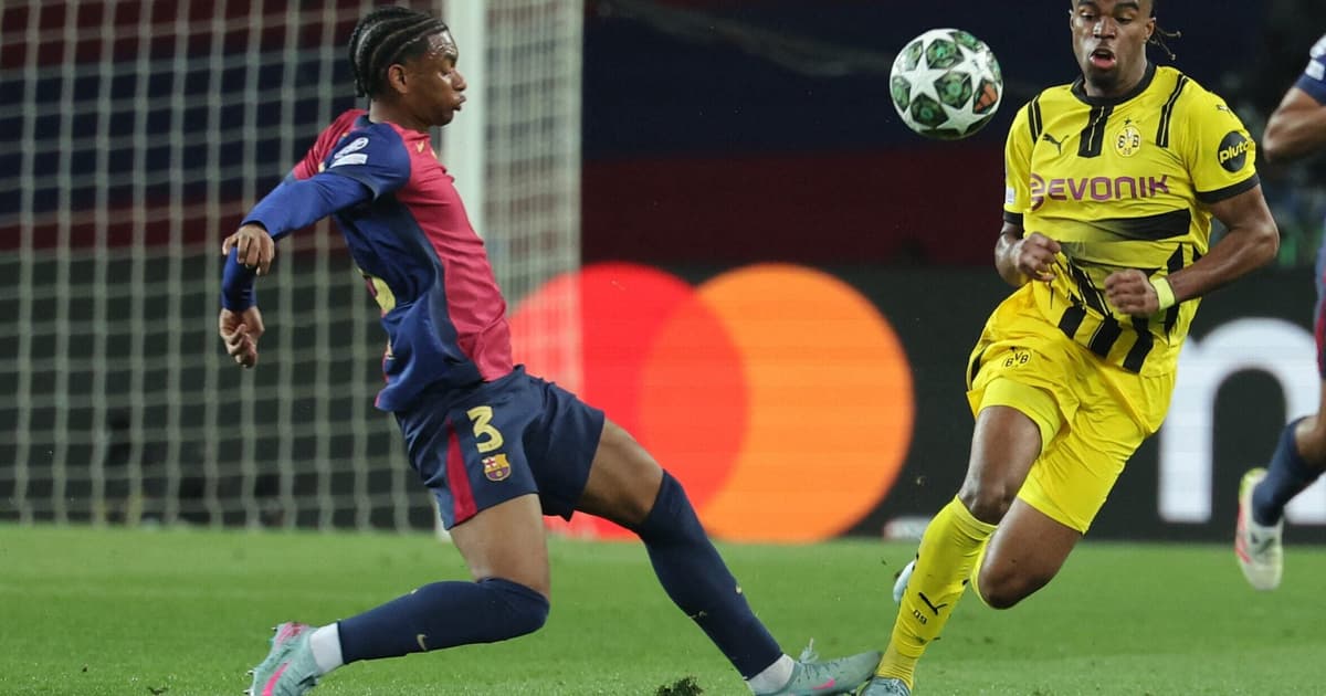 Manchester United se interessa por jogador do Barcelona