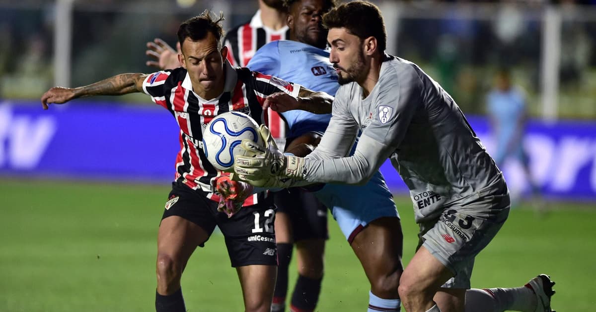 São Paulo empata com Bolívar na altitude e leva decisão para o Morumbis