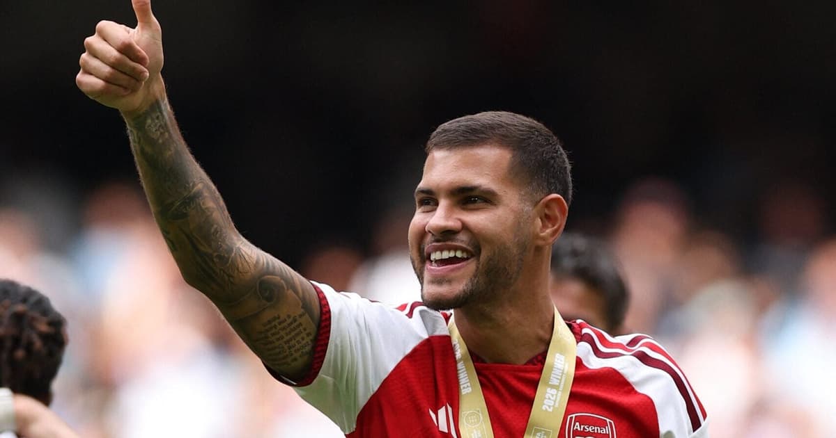 Medalhão do Arsenal exalta Bruno Guimarães após título: 'Incrível'