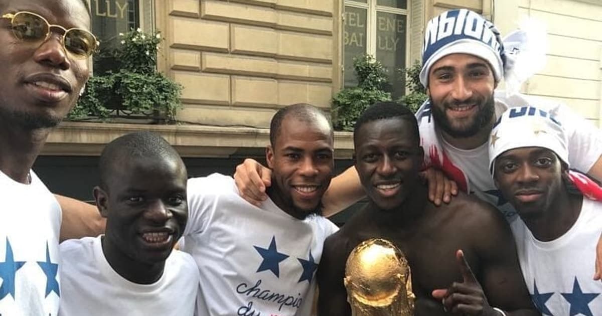 Campeão do Mundo estreia com expulsão em tempo recorde na Ligue 1