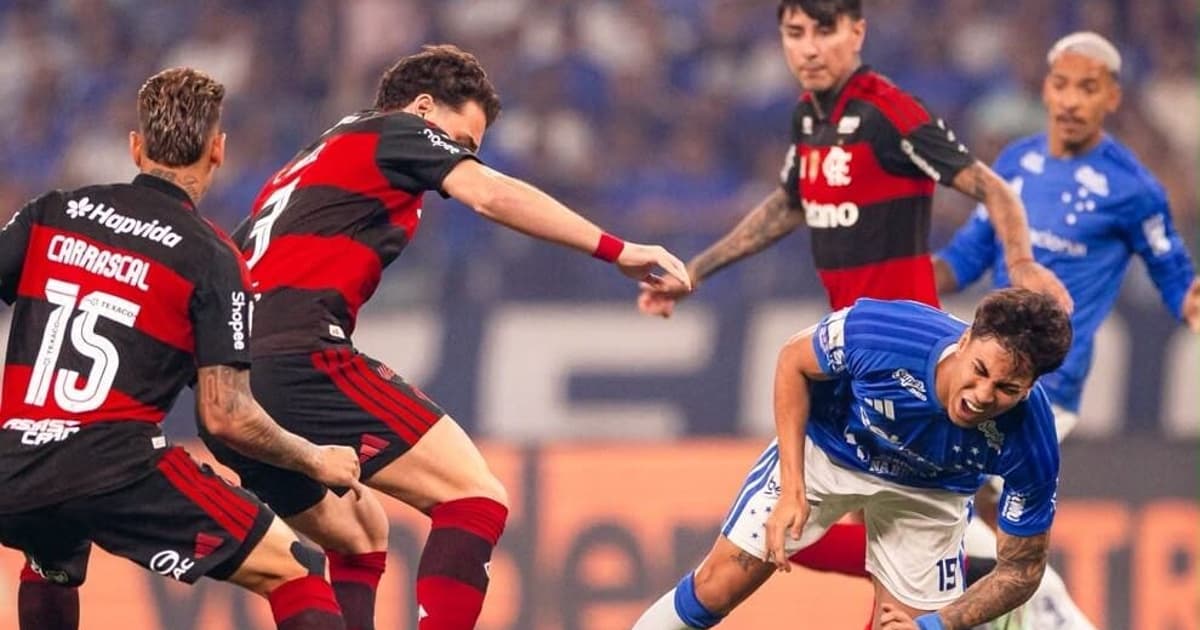 Gol perdido em Cruzeiro x Flamengo irrita torcedores: 'Não pode'