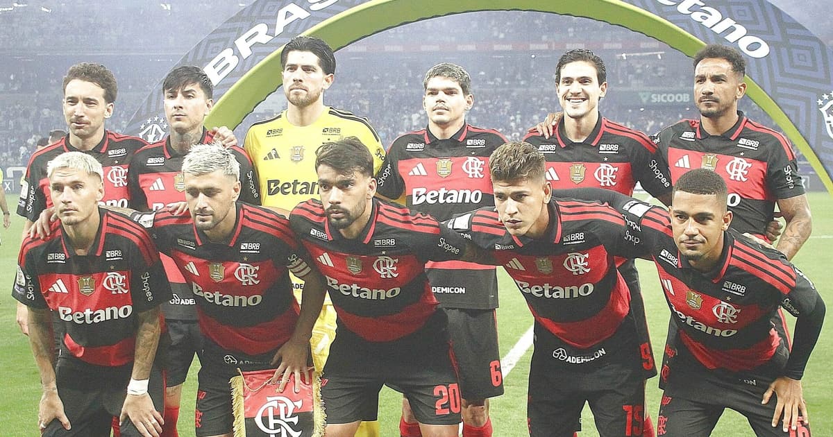 Jogador do Flamengo vira alvo após erro contra o Cruzeiro