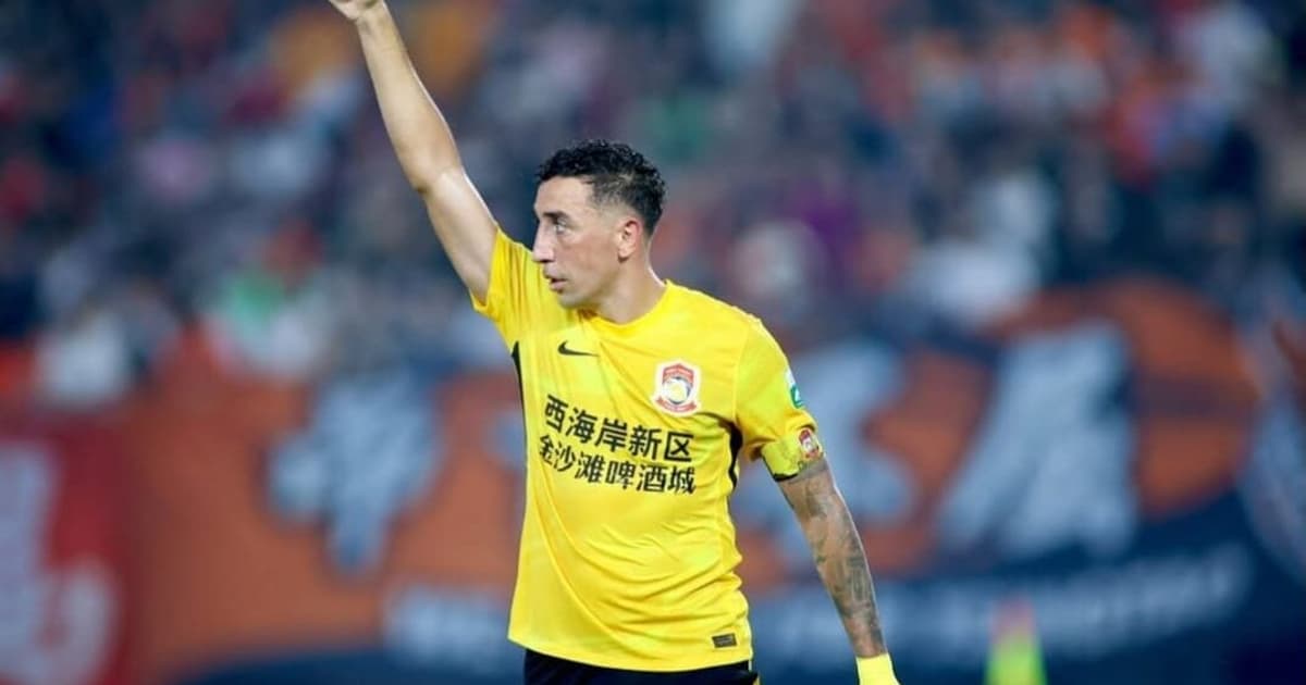 Davidson marca, e Qingdao West Coast assume o 3º lugar na Superliga Chinesa