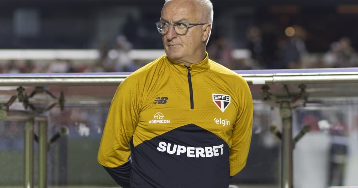 Torcedores do São Paulo mandam recado a Dorival após empate