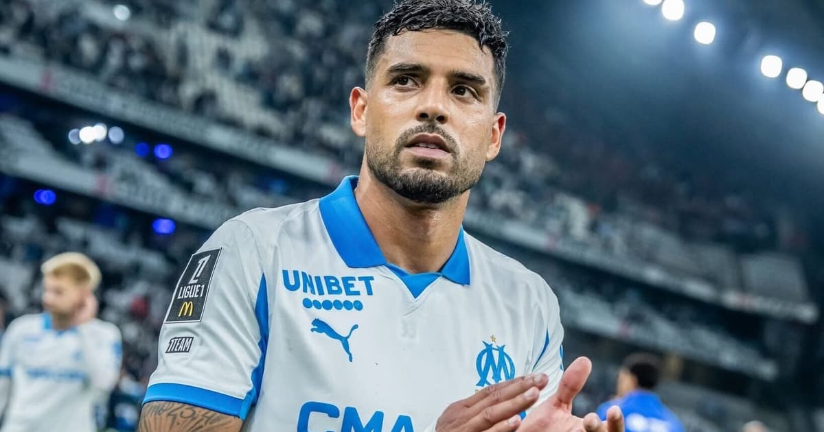 Santos avança e fica otimista pelo retorno de Emerson Palmieri