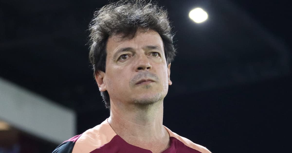 Diniz mantém titulares do Corinthians contra o Cruzeiro; veja escalação