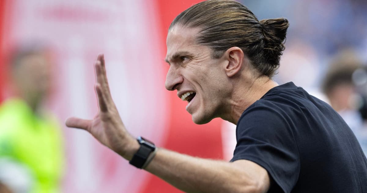 Filipe Luís estreia com vitória no Campeonato Francês sobre o Le Havre