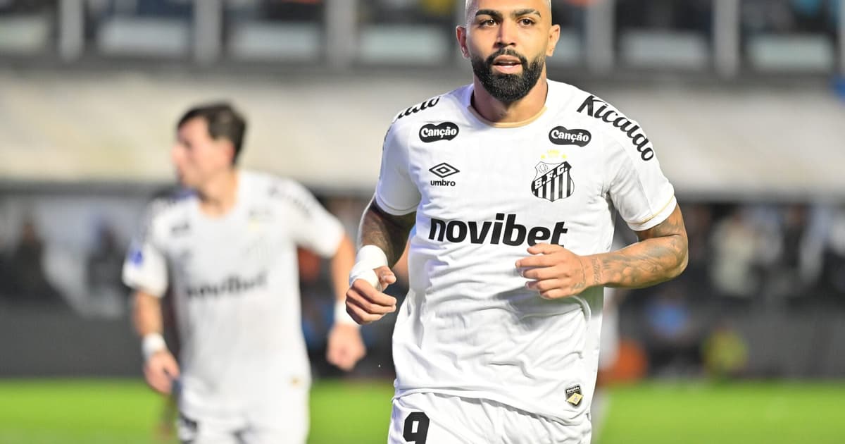 100º gol pelo Santos põe Gabigol em lista histórica do futebol brasileiro