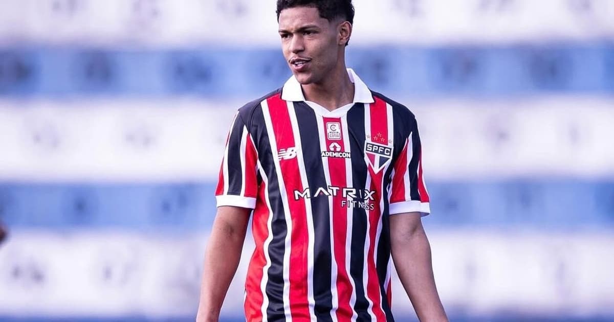 Saída de atacante pode abrir espaço para Ryan Francisco no São Paulo