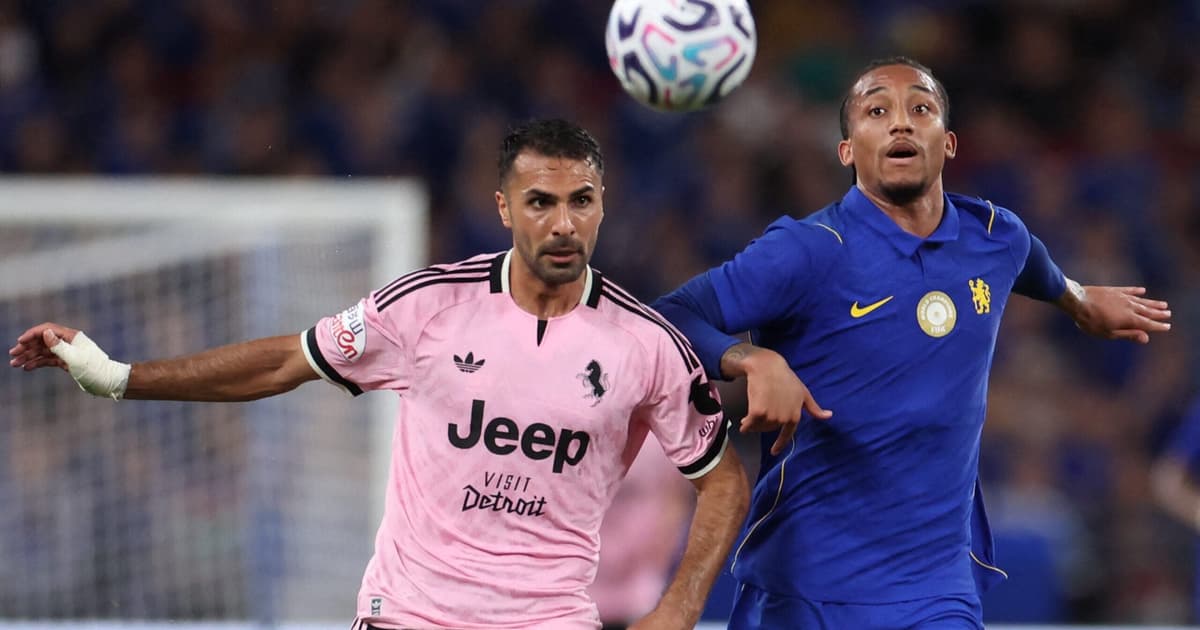 Chelsea volta a perder na pré-temporada, e brasileiros passam em branco