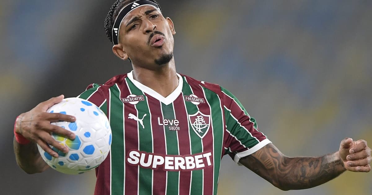Fluminense: especialista detalha complicação de John Kennedy e recuperação