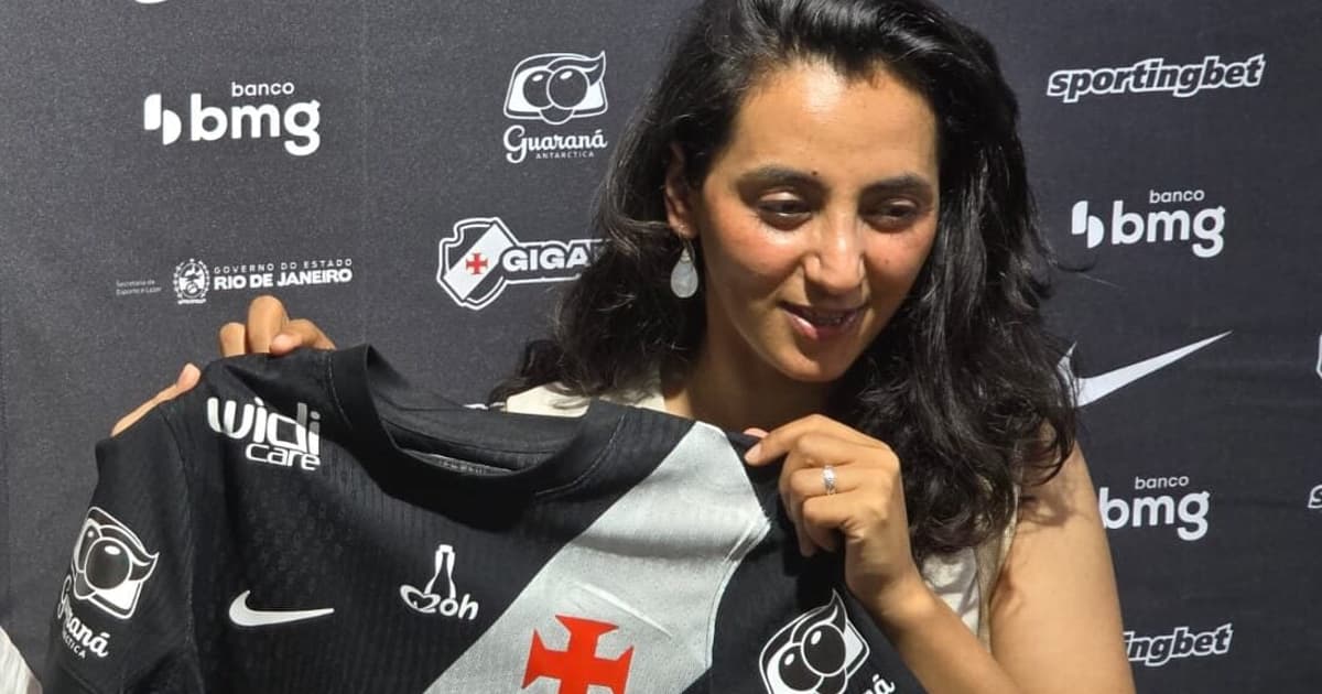 Ativista afegã, Khalida Popal conhece o Vasco e revela paixão por Marta