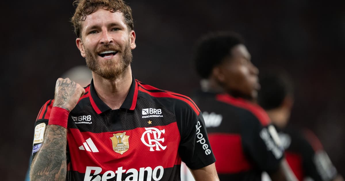 Léo Pereira chama atenção com dois golaços em treino do Flamengo; veja o vídeo