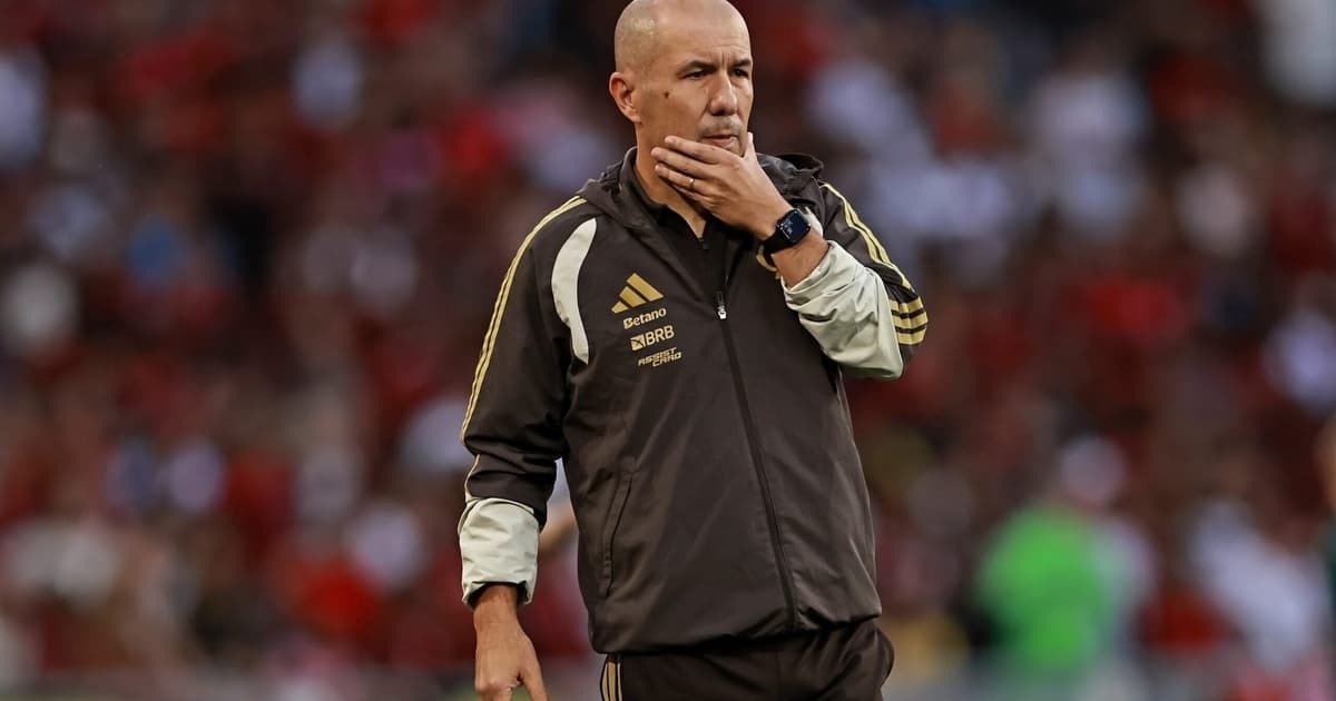 Flamengo Enfrenta Desafios com Escalação Reformulada para Confronto contra o Vitória