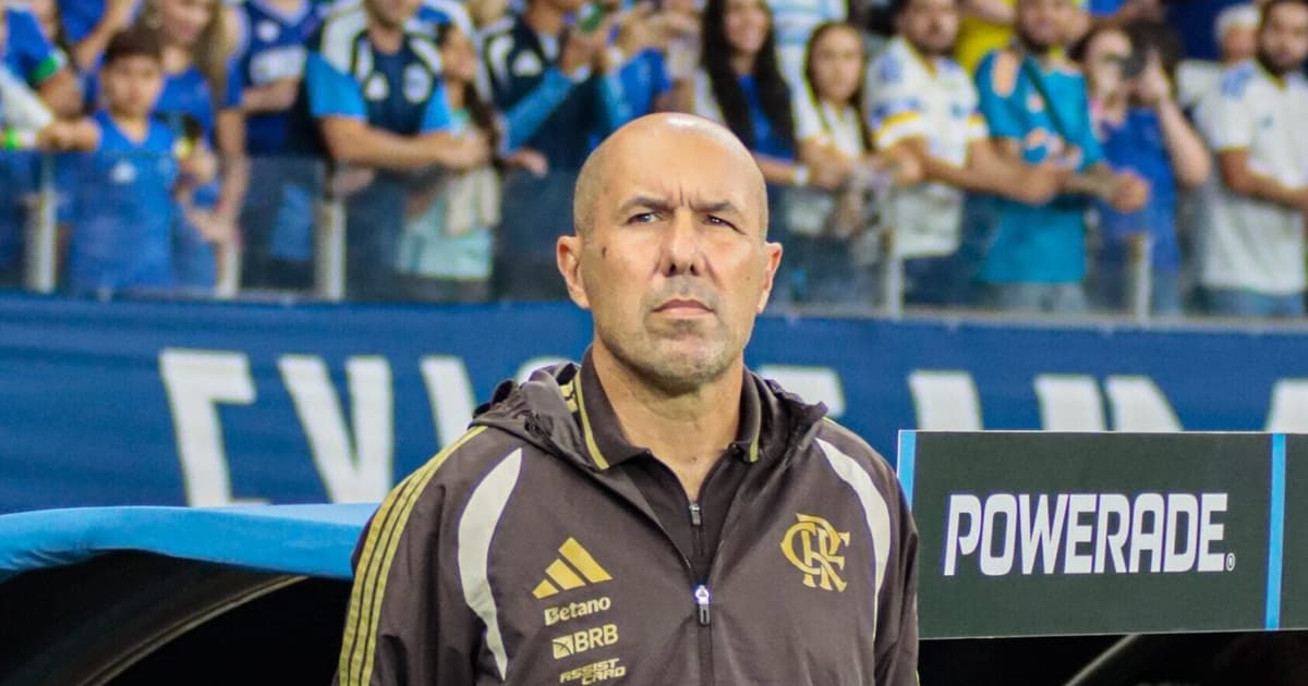 Jardim critica falta de maturidade do Flamengo com a bola e cobra capricho no ataque