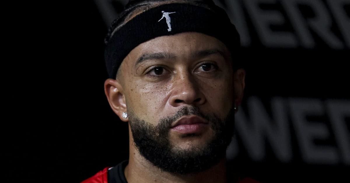 Memphis esclarece clipe com a sede do Corinthians pegando fogo: 'Apenas arte'
