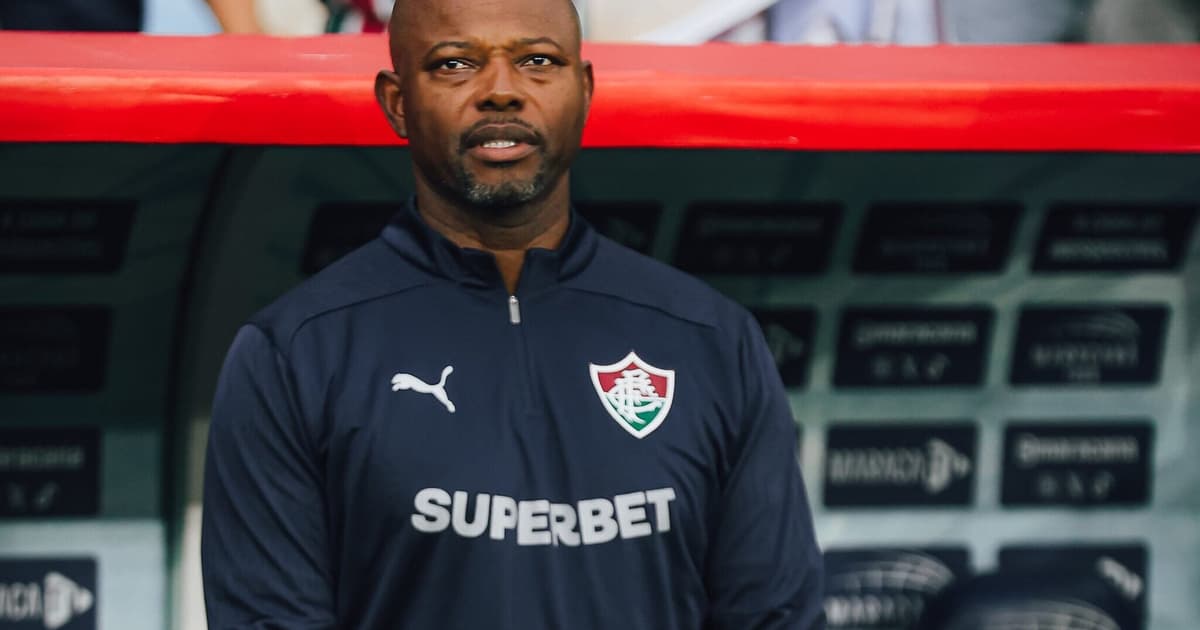 Marcão é efetivado como técnico do Fluminense