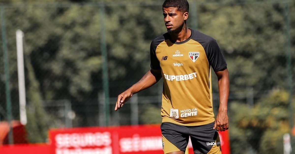 Quem é Matheus Ferreira, que está treinando no profissional do São Paulo?