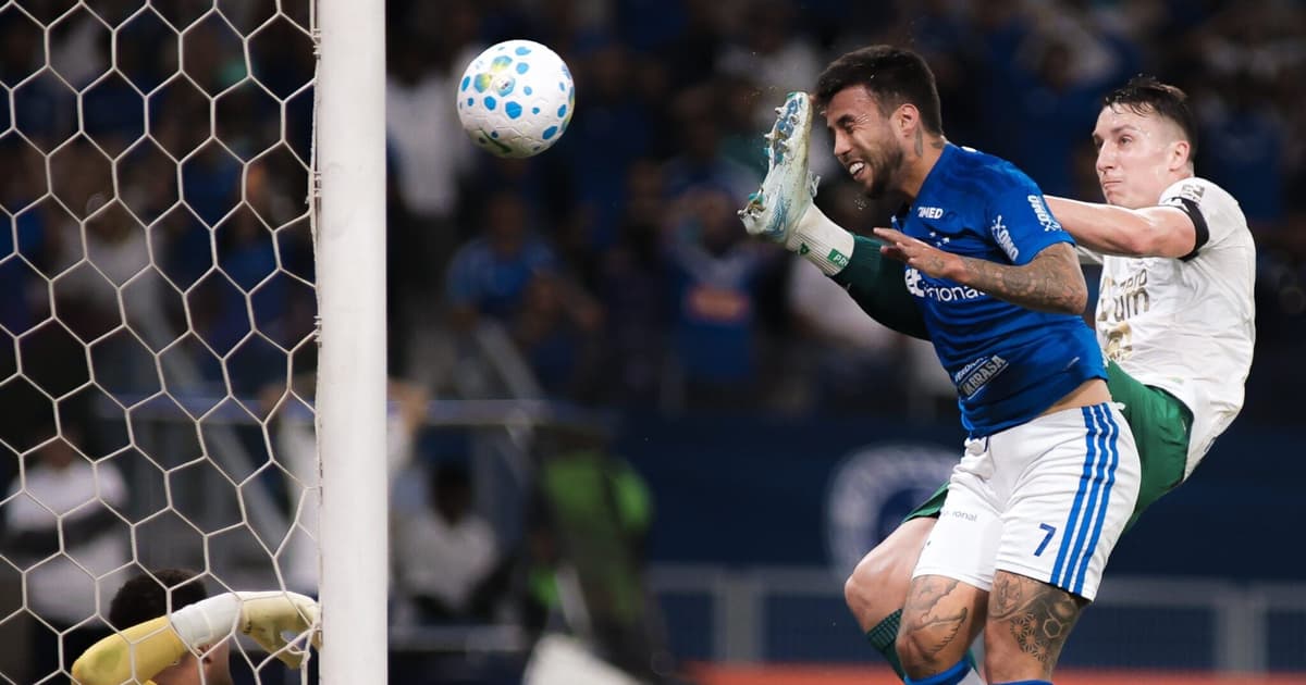Veja gol de Cruzeiro x Chape: Matheus Henrique marca e sangra em campo