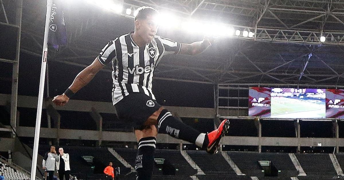Matheus Martins aceita termos do Dínamo Moscou e deixa o Botafogo
