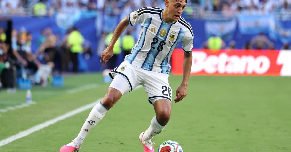 Roma contrata lateral argentino, e Wesley ganha 'novo rival'