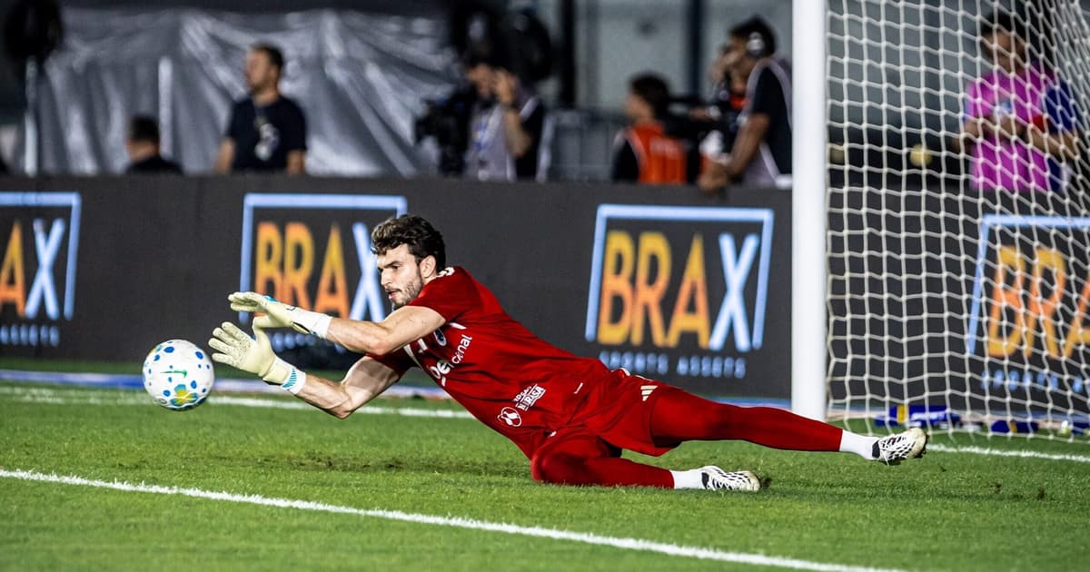 Otávio lamenta derrota do Cruzeiro e projeta clássico: 'Extracampo não vai influenciar'