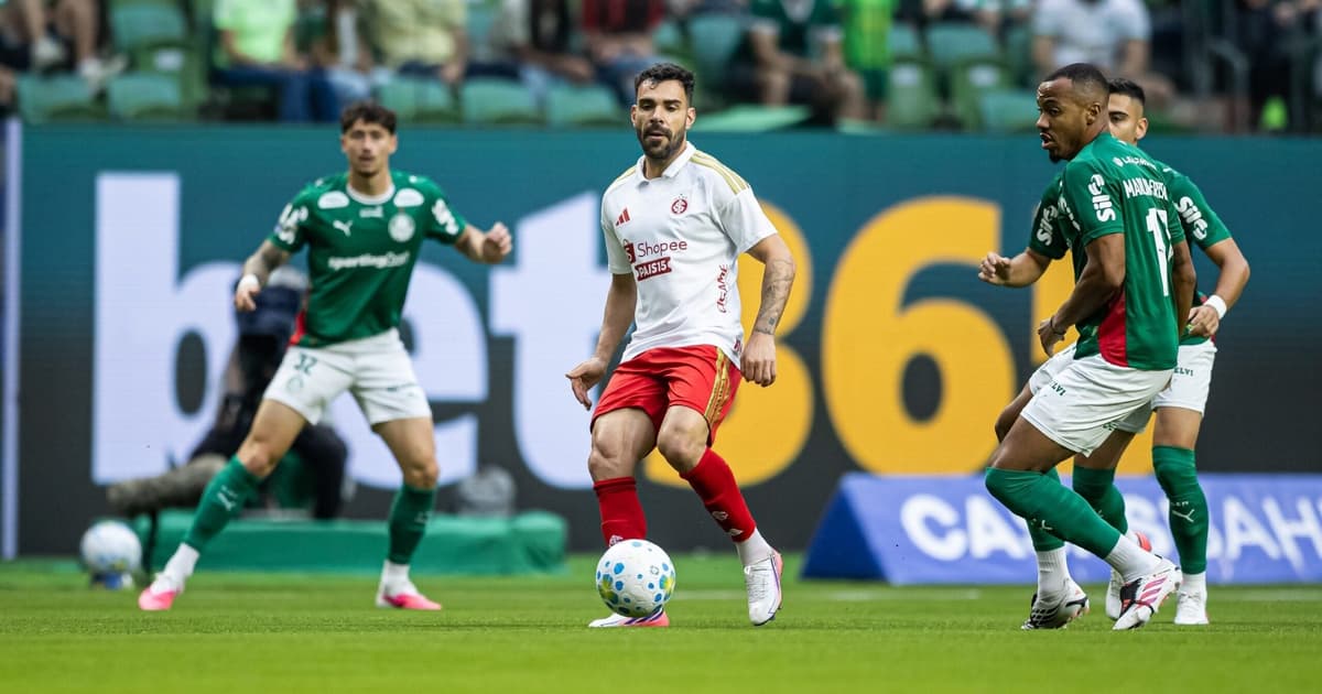 Palmeiras empata com o Internacional e pode ver distância para o Flamengo cair no Brasileirão