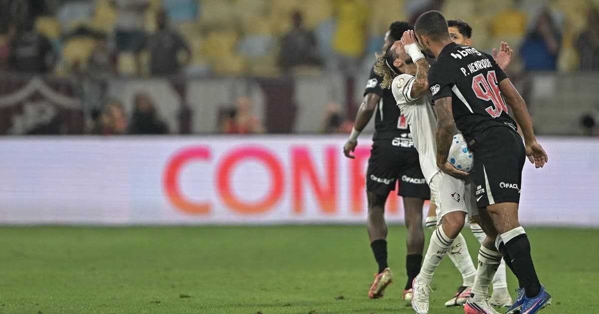 Discussão entre Paulo Henrique e Guga em Vasco x Fluminense viraliza