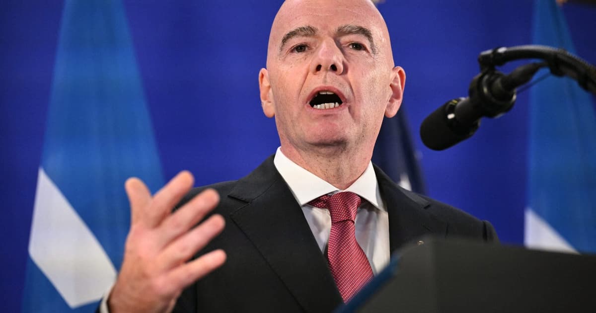 Infantino desacata pedido da Concacaf e expõe crise na Fifa