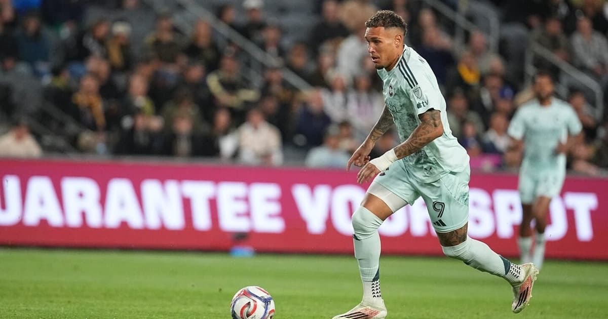 Ex-Palmeiras decide no último lance e se torna herói na MLS