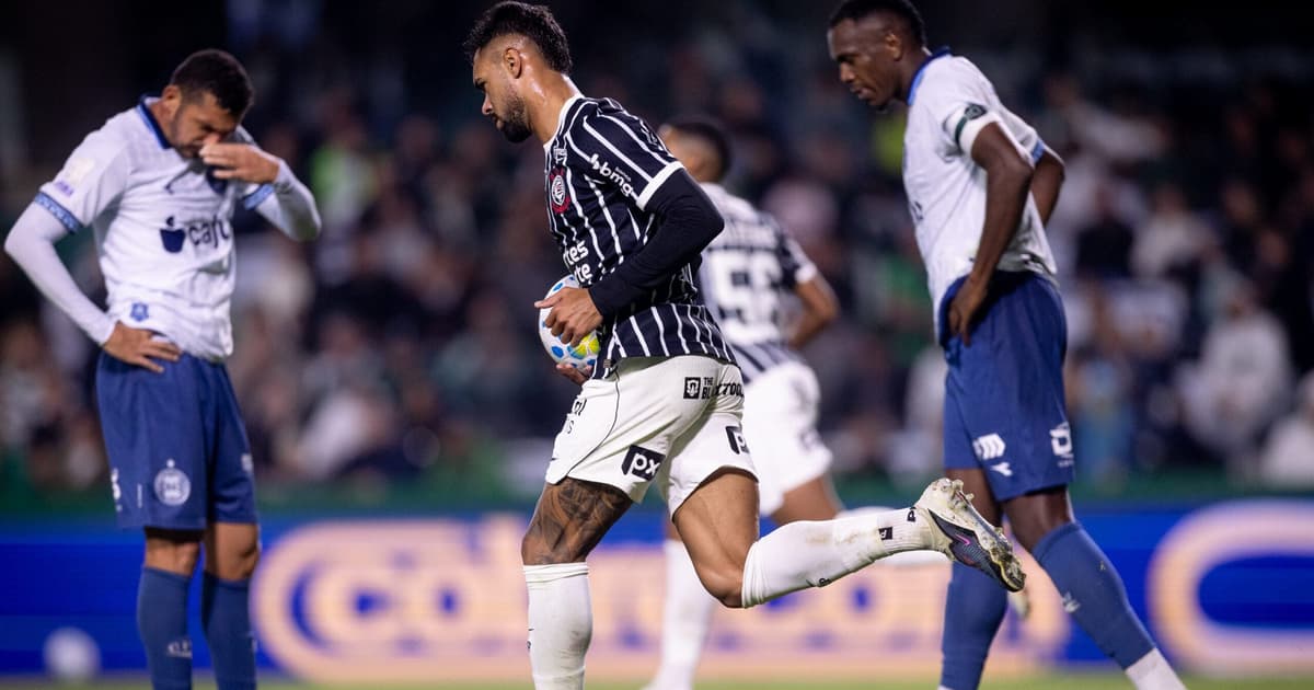 Raniele descarta desculpas após derrota do Corinthians: 'Não pode'