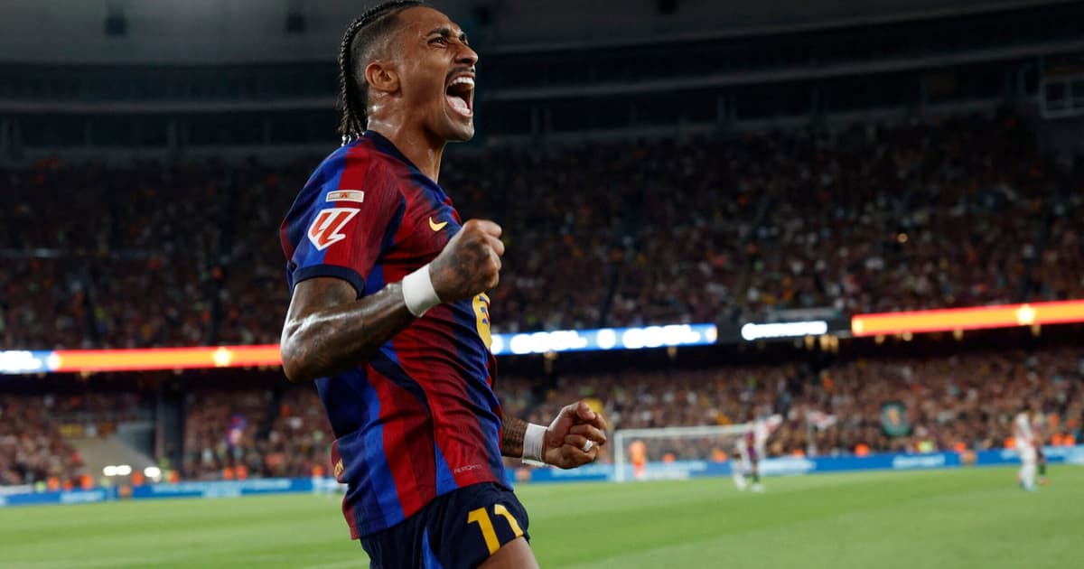 Raphinha brilha, e Barcelona vence o Rayo Vallecano na La Liga