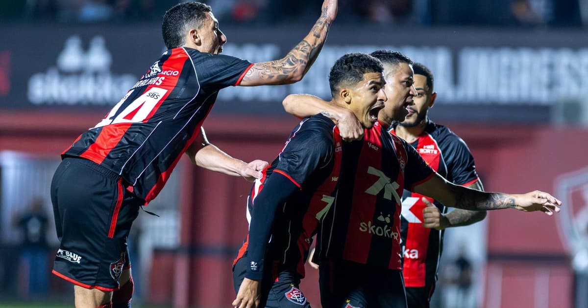 Veja o gol de Vitória x Athletico-PR: Renê abre o placar
