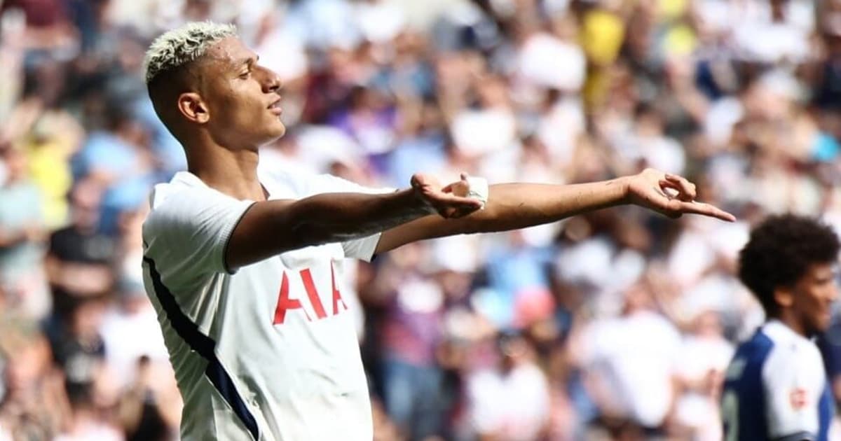 Richarlison pediu para deixar o Tottenham, diz técnico