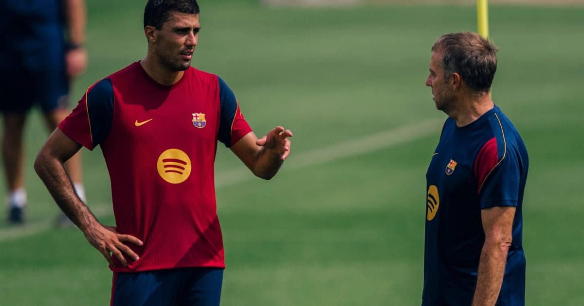 Rodri treina com elenco e pode estrear pelo Barcelona