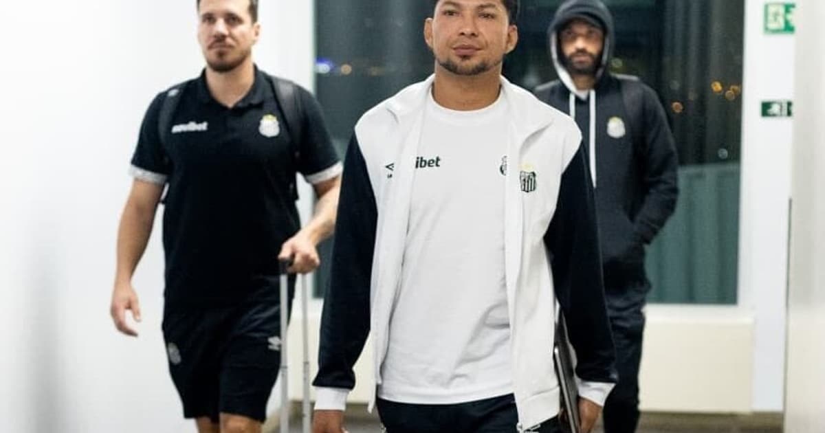 Após 13 horas de viagem, Santos chega ao Equador para decisão da Sul-Americana