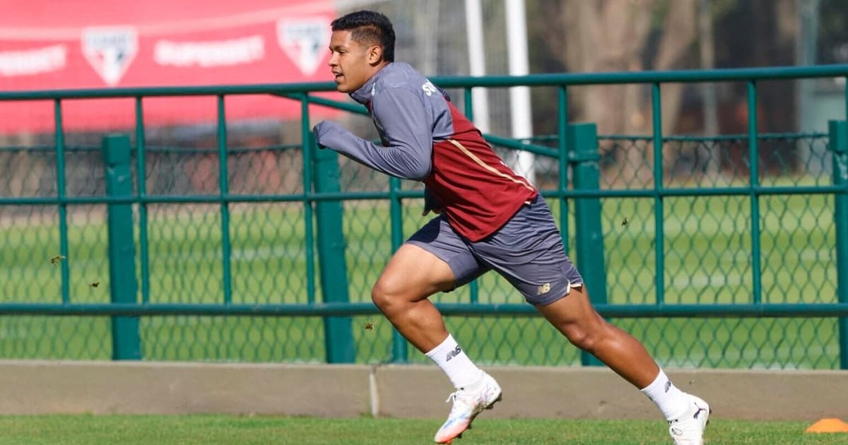 Ryan Francisco volta ao radar e disputa espaço no São Paulo