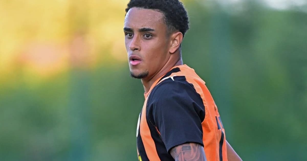 Ryan Roberto fala sobre adaptação no Shakhtar Donetsk e novos caminhos da carreira