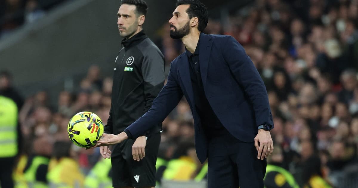 Técnico ex-Real Madrid é expulso, time se retira de campo e rejeita pênaltis em amistoso