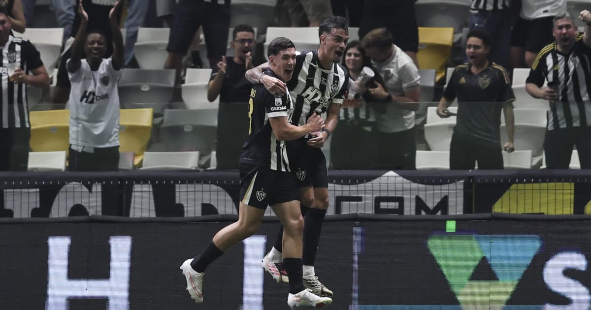Atlético vence o Vitória no Brasileirão e amplia invencibilidade na temporada