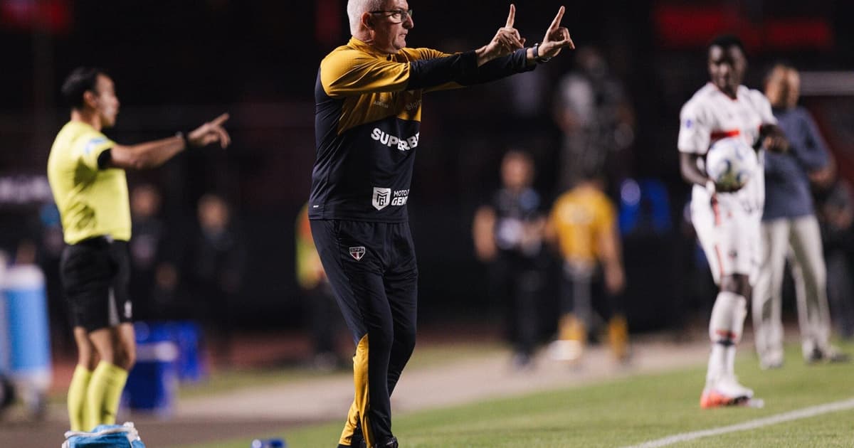 Torcedores mandam recado a Dorival após vitória do São Paulo