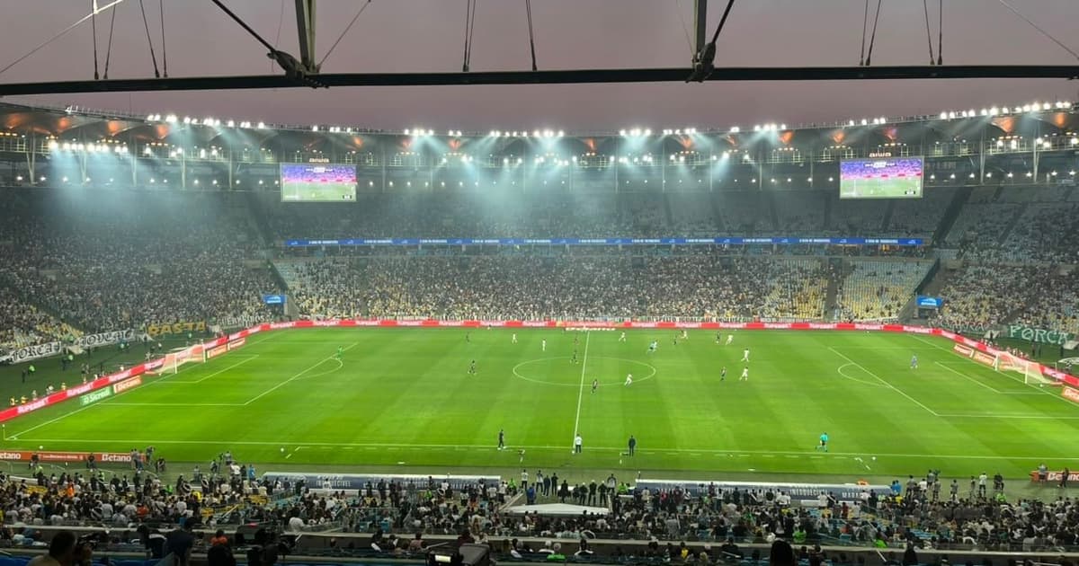 Público baixo em Vasco x Fluminense chama atenção: 'Loucura'